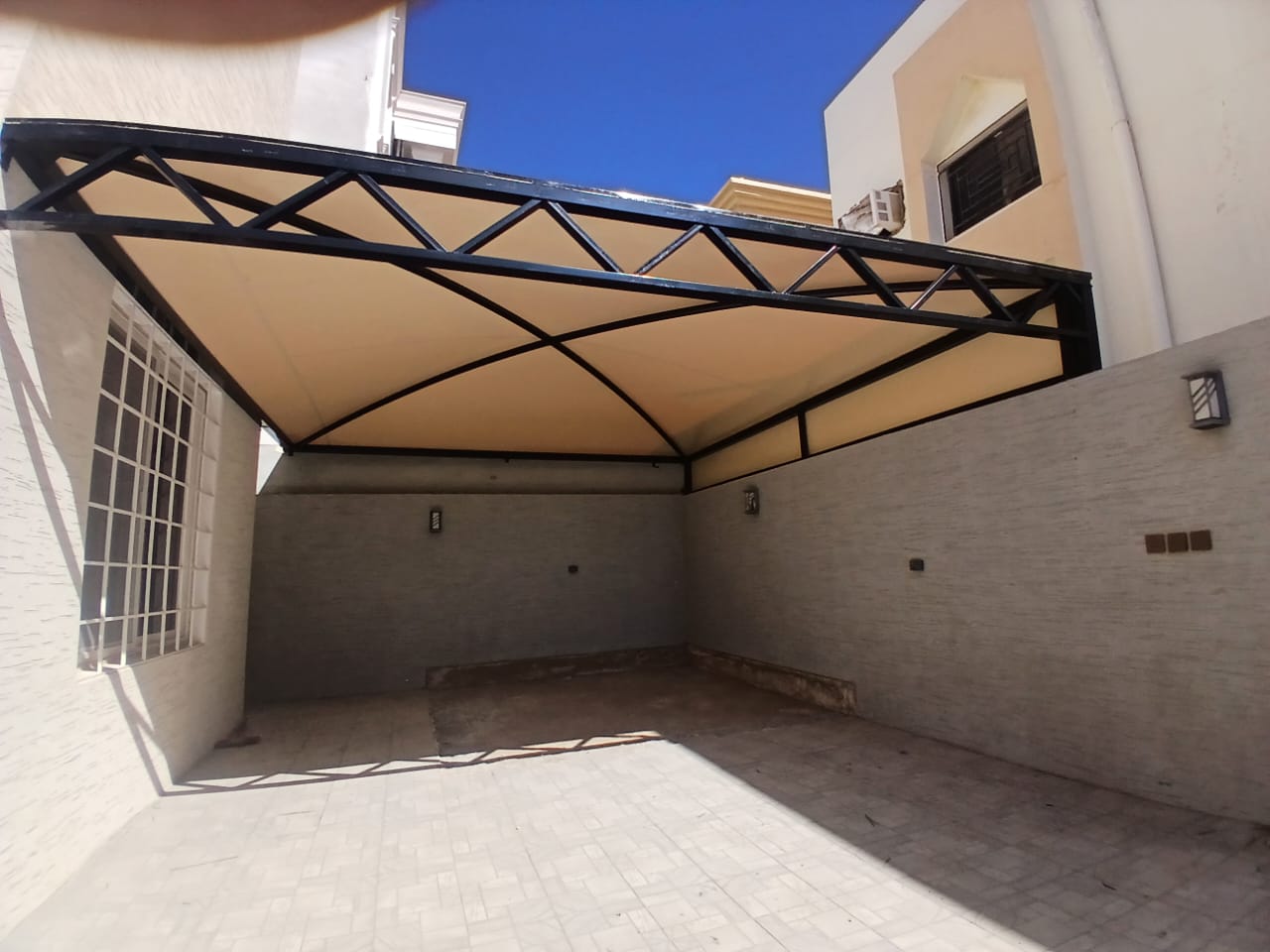 مشاريع أبو روان